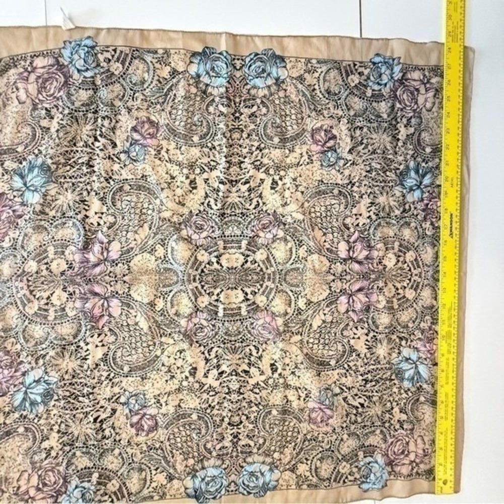 Square Scarf 29.5x30 Tan Floral Lace Rose Print Made in Italy Polyester - Picture 9 of 12